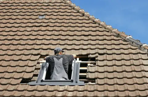 Pose de velux - Le Sequestre